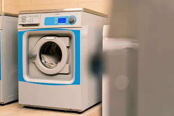 industrial-washing-machine-hotel-laundry-services-2024-11-30-18-45-24-utc2